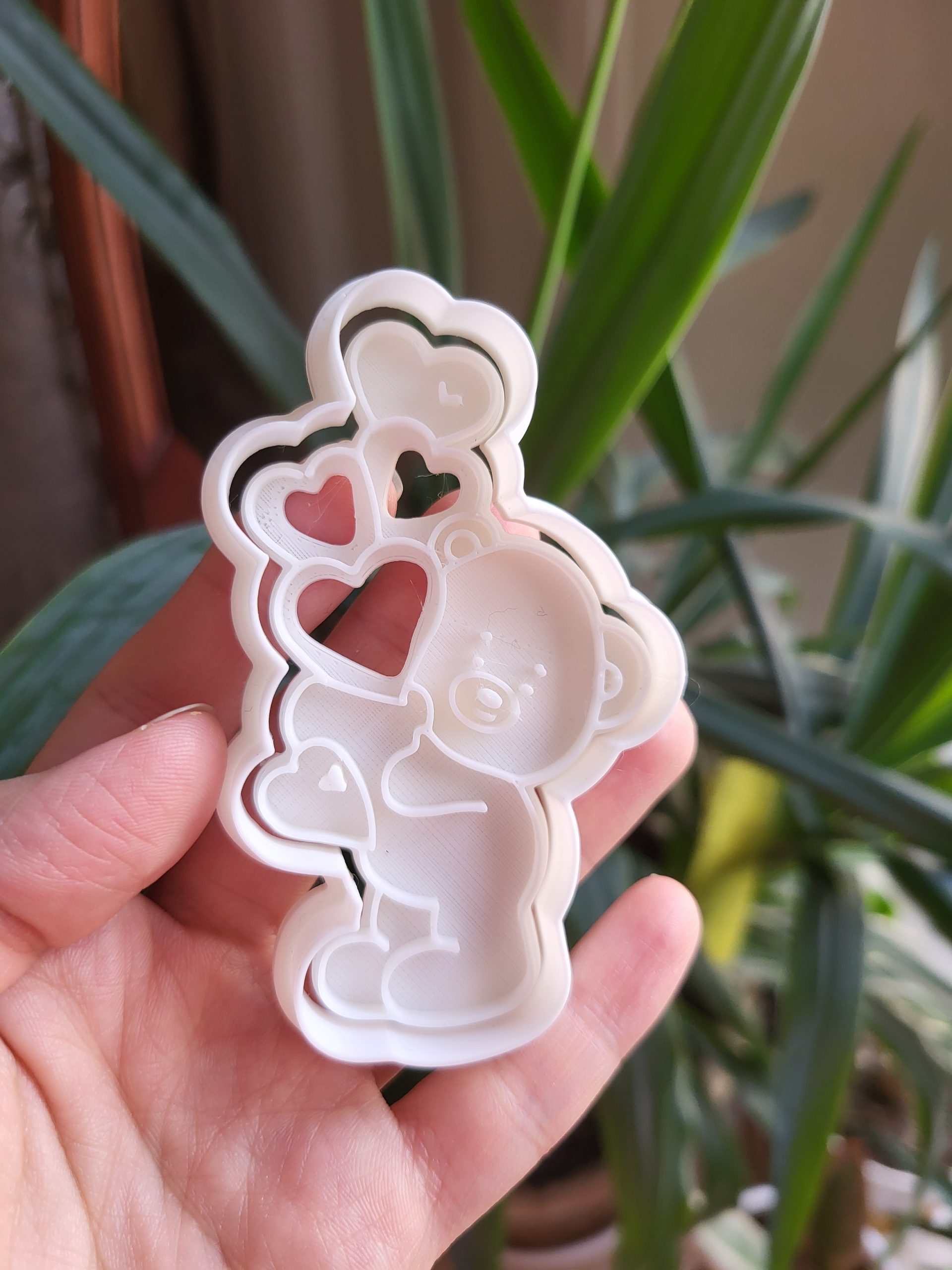 خرس ولنتاین قلب به دست